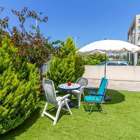 Stunning In With Swimming Pool * Τορεβιέχα